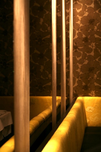 BICE Restaurant : BICE - MAIN FLOOR BANQUETTE DETAIL